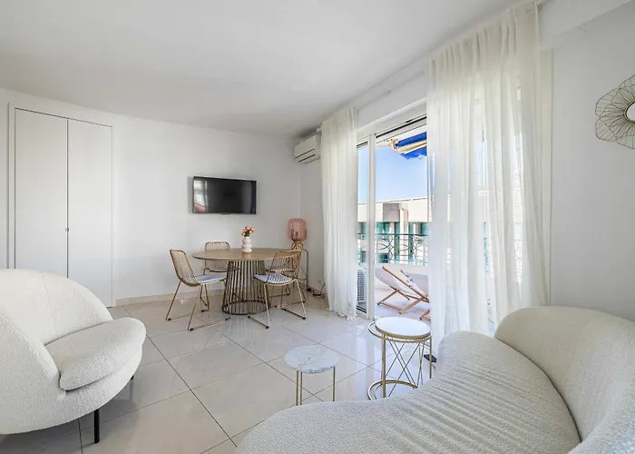 Daire Splendid A-c 2br-4p - Sea View Cannes