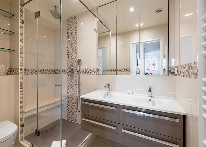 Splendid A-c 2br-4p - Sea View * Cannes