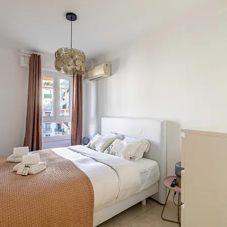 Splendid A-c 2br-4p - Sea View Cannes