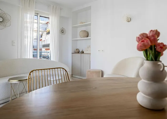 Splendid A-c 2br-4p - Sea View Apartment